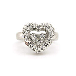 Кольцо в белом позолоте 750 пробы с белым кристаллами